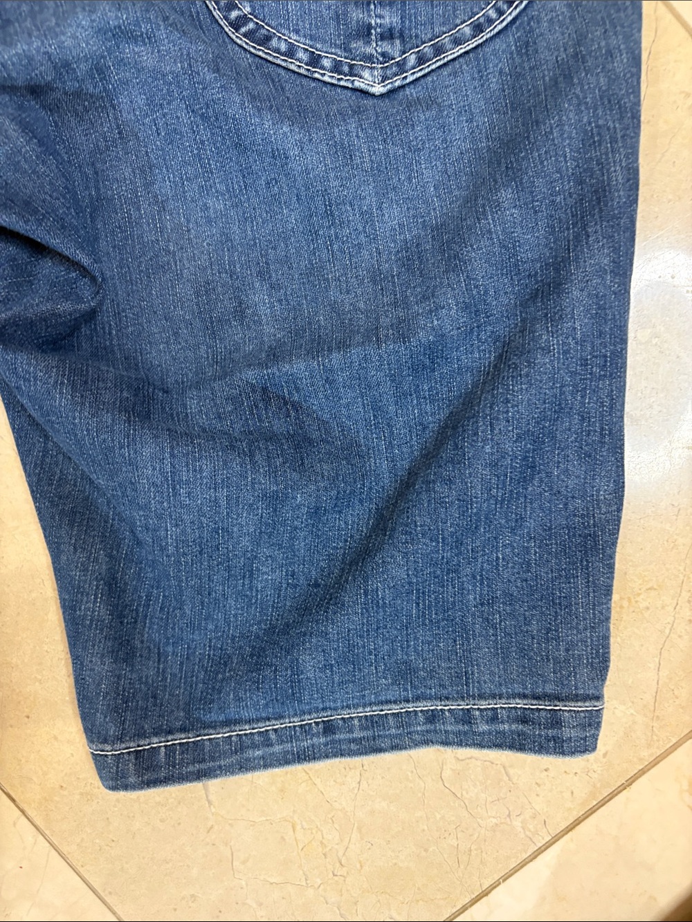 ⭐️ Old Navy Dark Blue Low Rise Denim Jean Shorts- size 12 - Picture 4 of 9